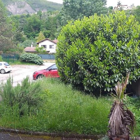 Studio Cosy Au Pied Du Massif De Belledonne Apartment Corenc Bagian luar foto