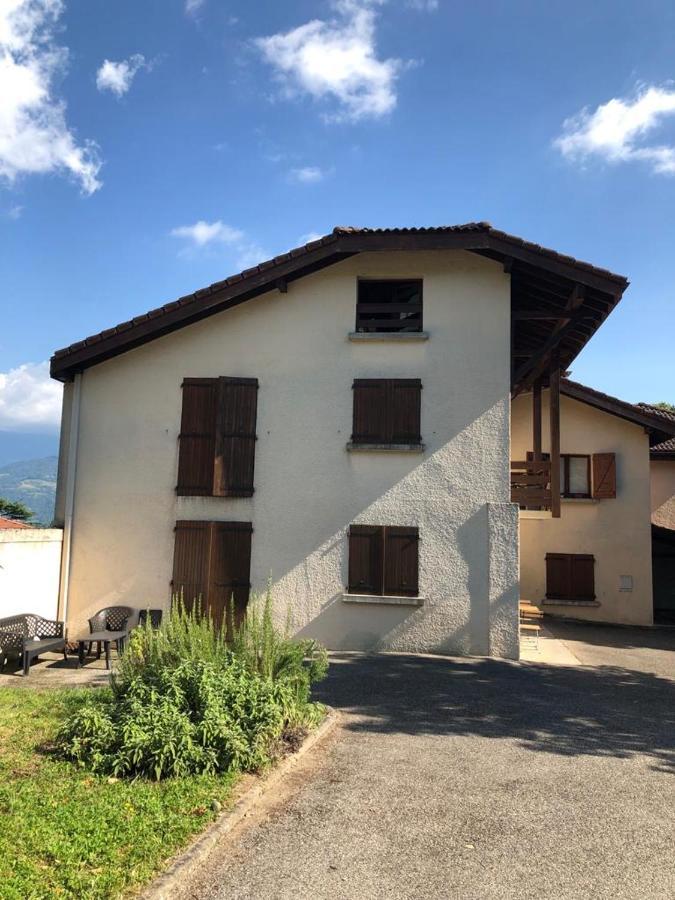 Studio Cosy Au Pied Du Massif De Belledonne Apartment Corenc Bagian luar foto